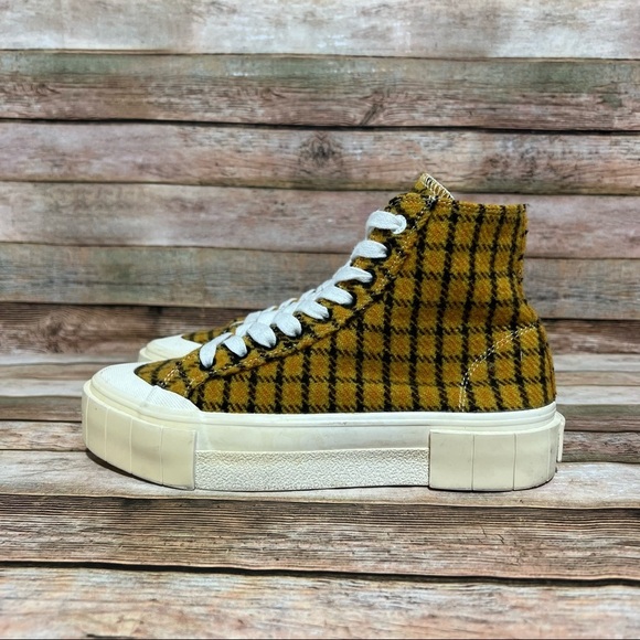 Good News Softball 2 Hi Sneakers - Picture 1 of 9